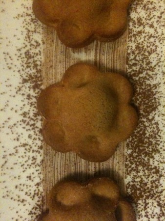Fiorbiscotto ripieno di cioccolato